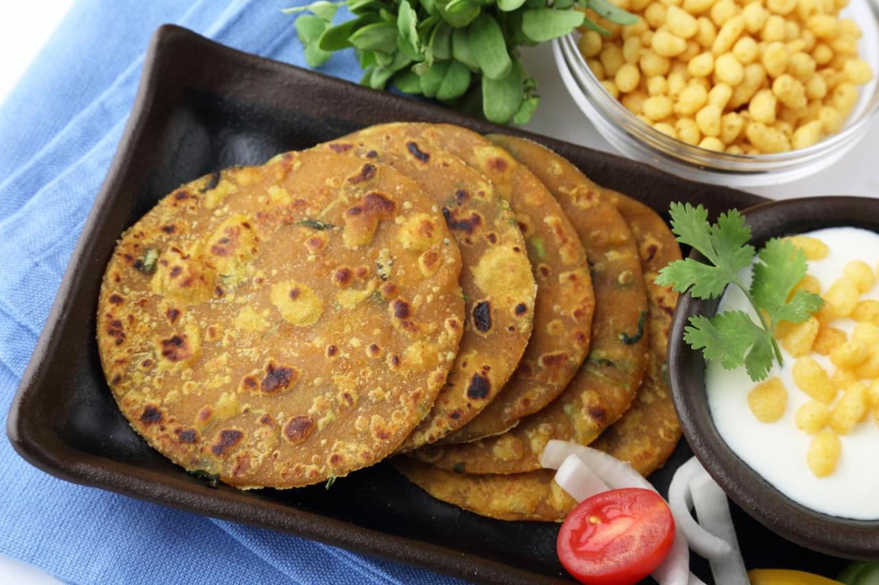 فندق أو واي أو تاونهاوس 169 أكوا كوريدور Bhatha المظهر الخارجي الصورة